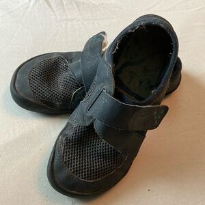 Vivobarefoot kids Primus shoes
